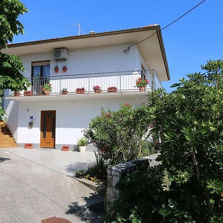 Apartment Car Marica Šilo Екстериор снимка