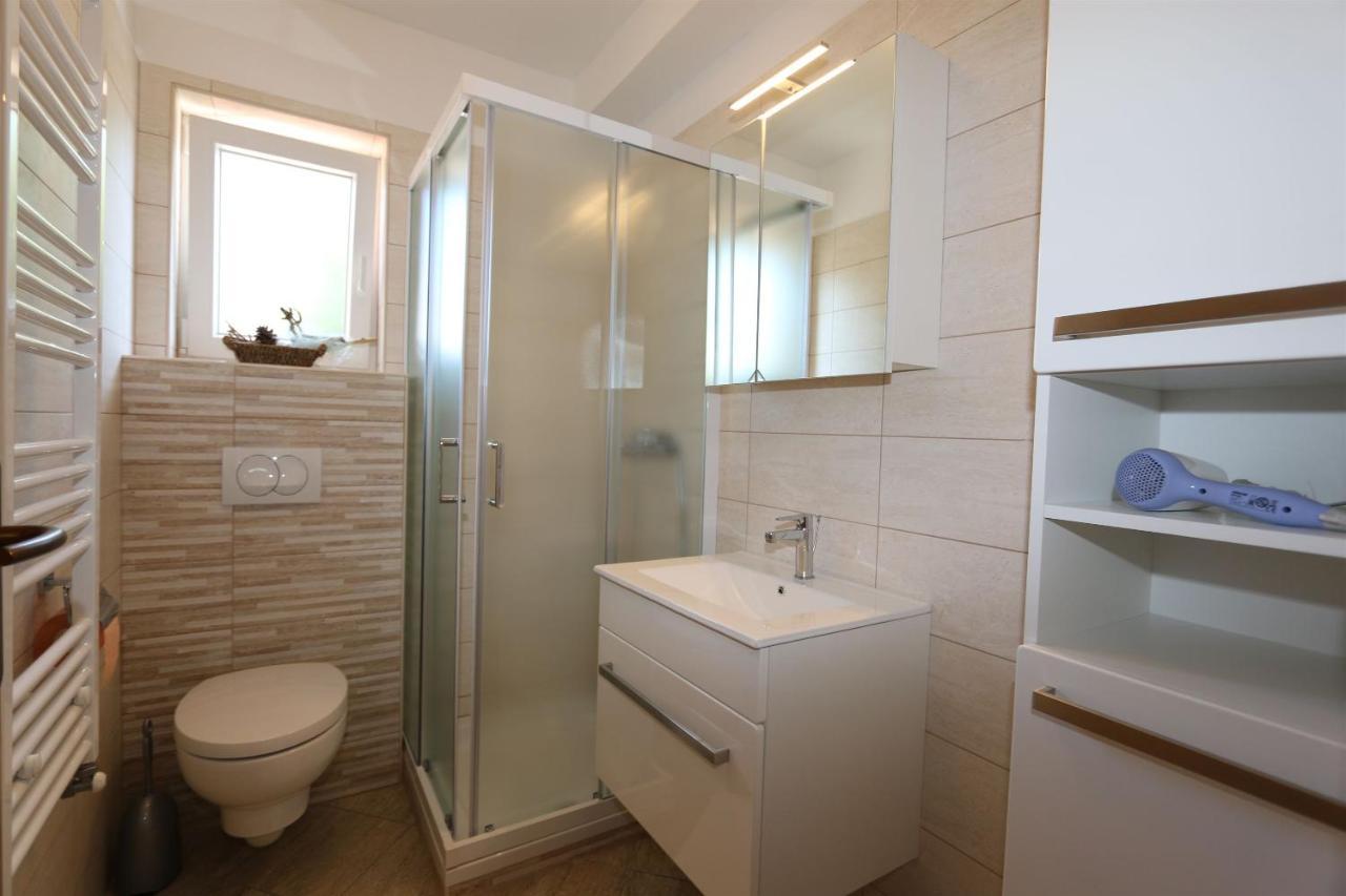 Apartment Car Marica Šilo Екстериор снимка